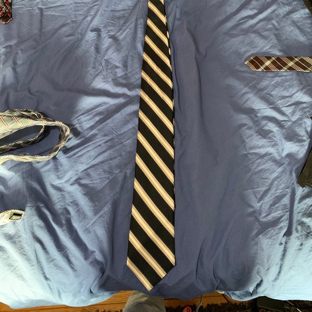 IZOD Blue & Tan Striped Tie